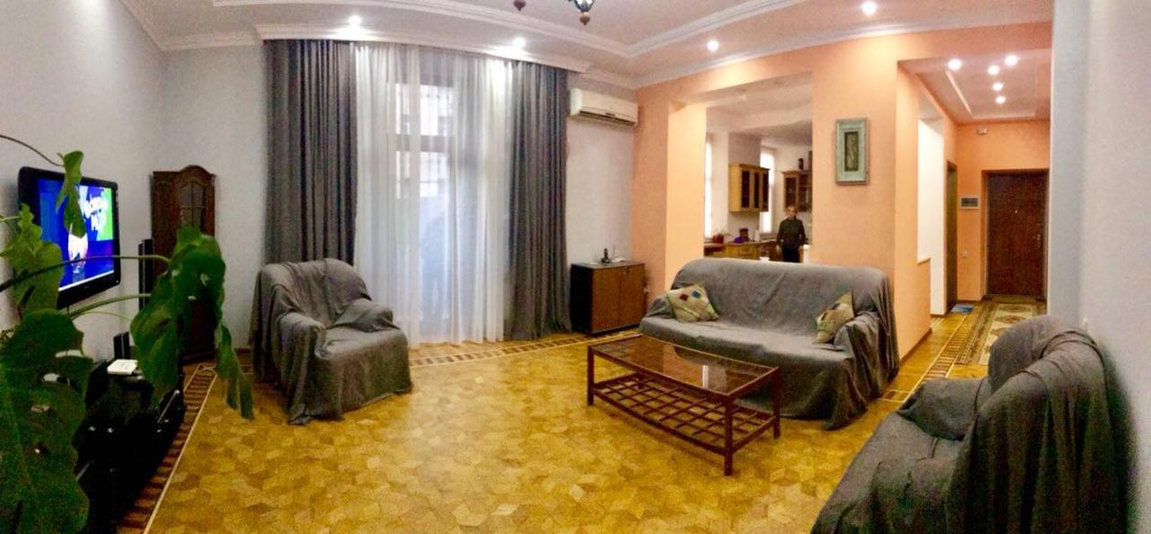 Calm Center Of Baku Apartman Kültér fotó